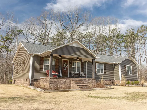 186 King Rd, Selmer, TN 38375