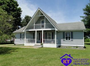 1118 Greensburg Rd, Hodgenville, KY 42748