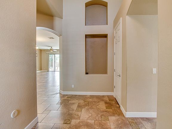 5th image of 16173 W Glenrosa Ave