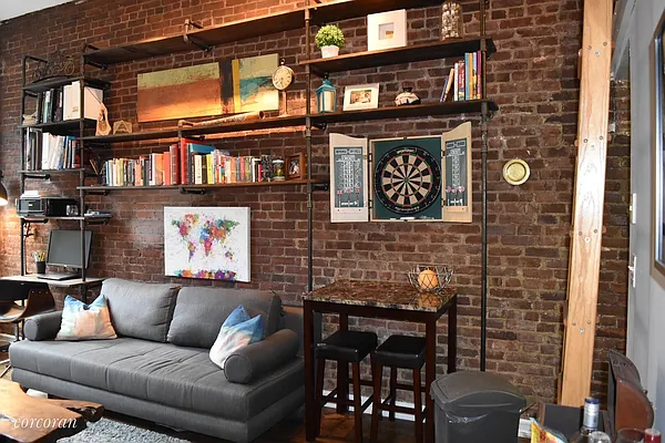 Rented by Corcoran | media 23