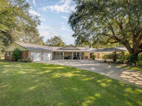 296 Bayou Bank Rd, Monroe, LA 71203