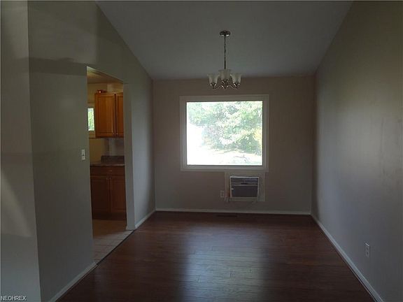 2nd image of 9089 Coventry Dr