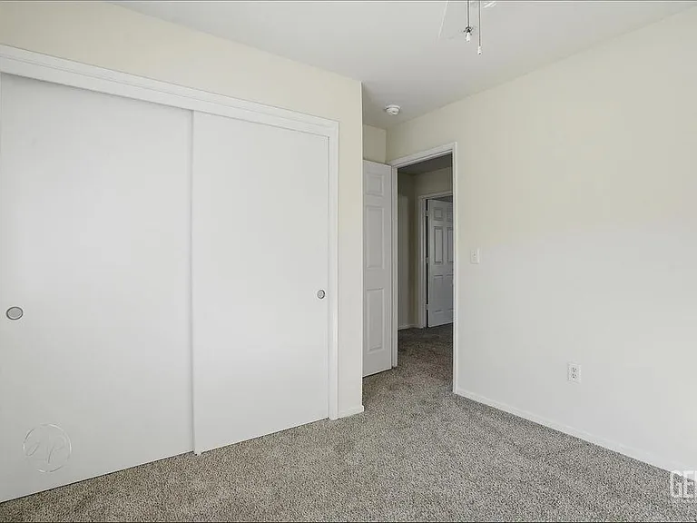 600 E Hosking Ave #10 — Photo 20