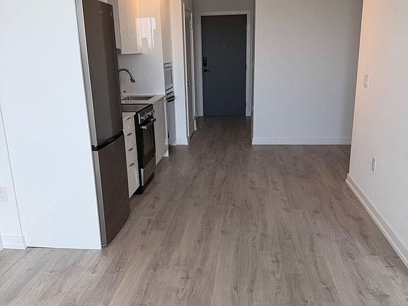 3rd image of 9751 Markham Rd #2201