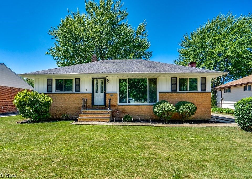 1st image of 6982 Maplewood Rd