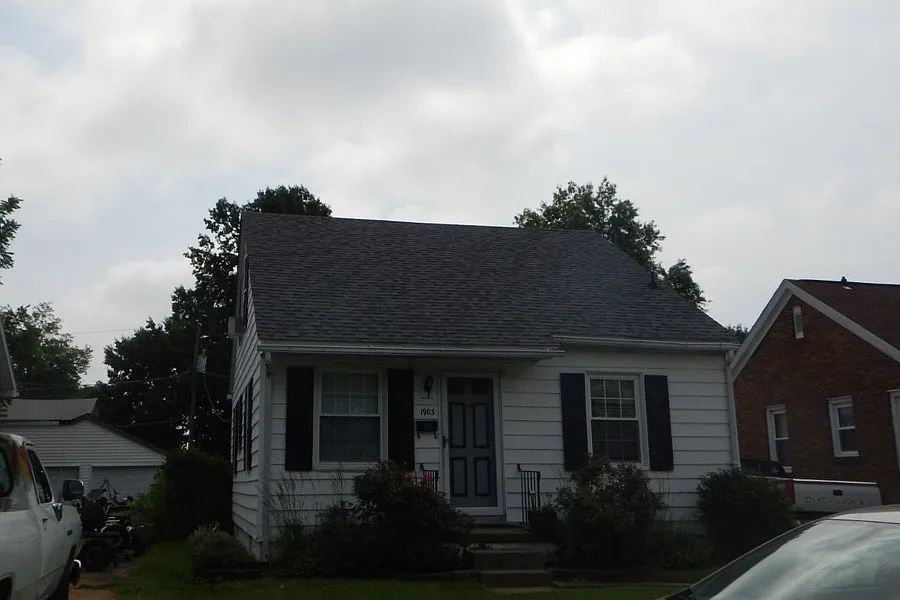 1903 Hercules Ave photo 1