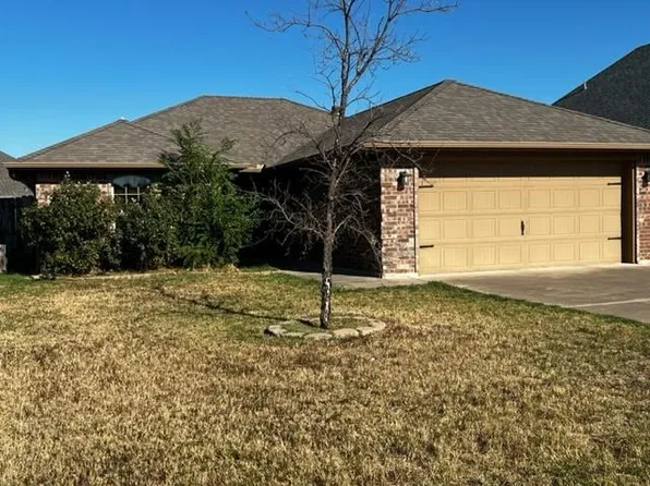 605 NW Granite Ave, Cache, OK 73527