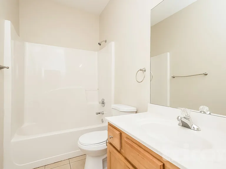 605 Kaylins Ct — Photo 13