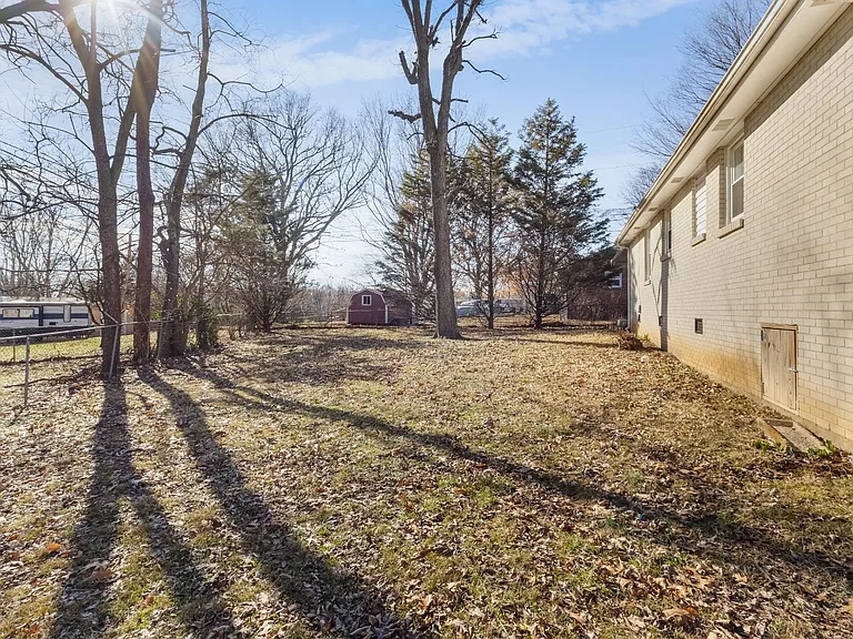118 Union Hall Rd — Photo 20