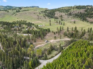 8 Rose Valley Rd, Republic, WA 99166