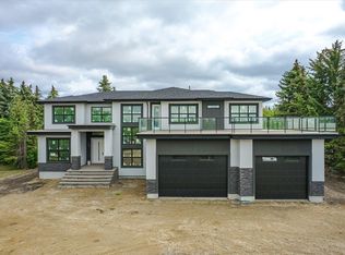 18445 122nd Ave NW, Edmonton, AB T5V 1R4