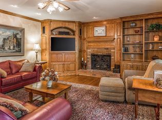 215 Red Barn Trl, Matthews, NC 28104