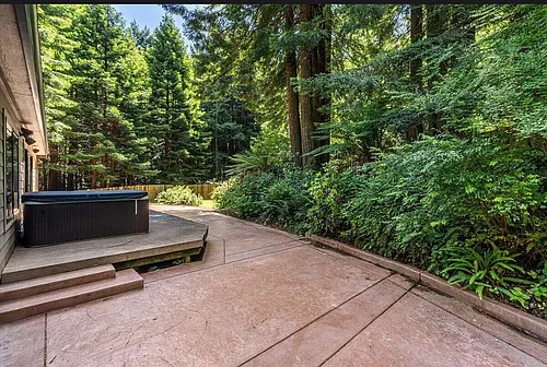 132 Pepperwood Ln Photo 1