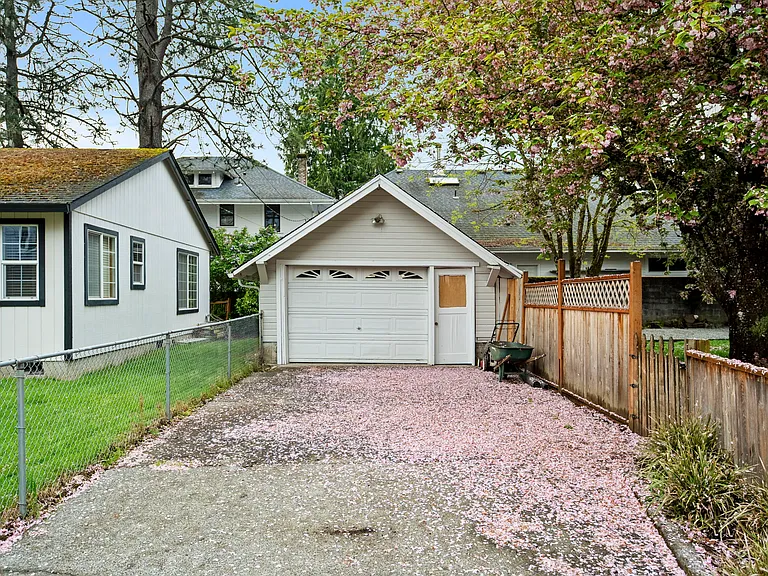 1346 NW Couch St — Photo 36