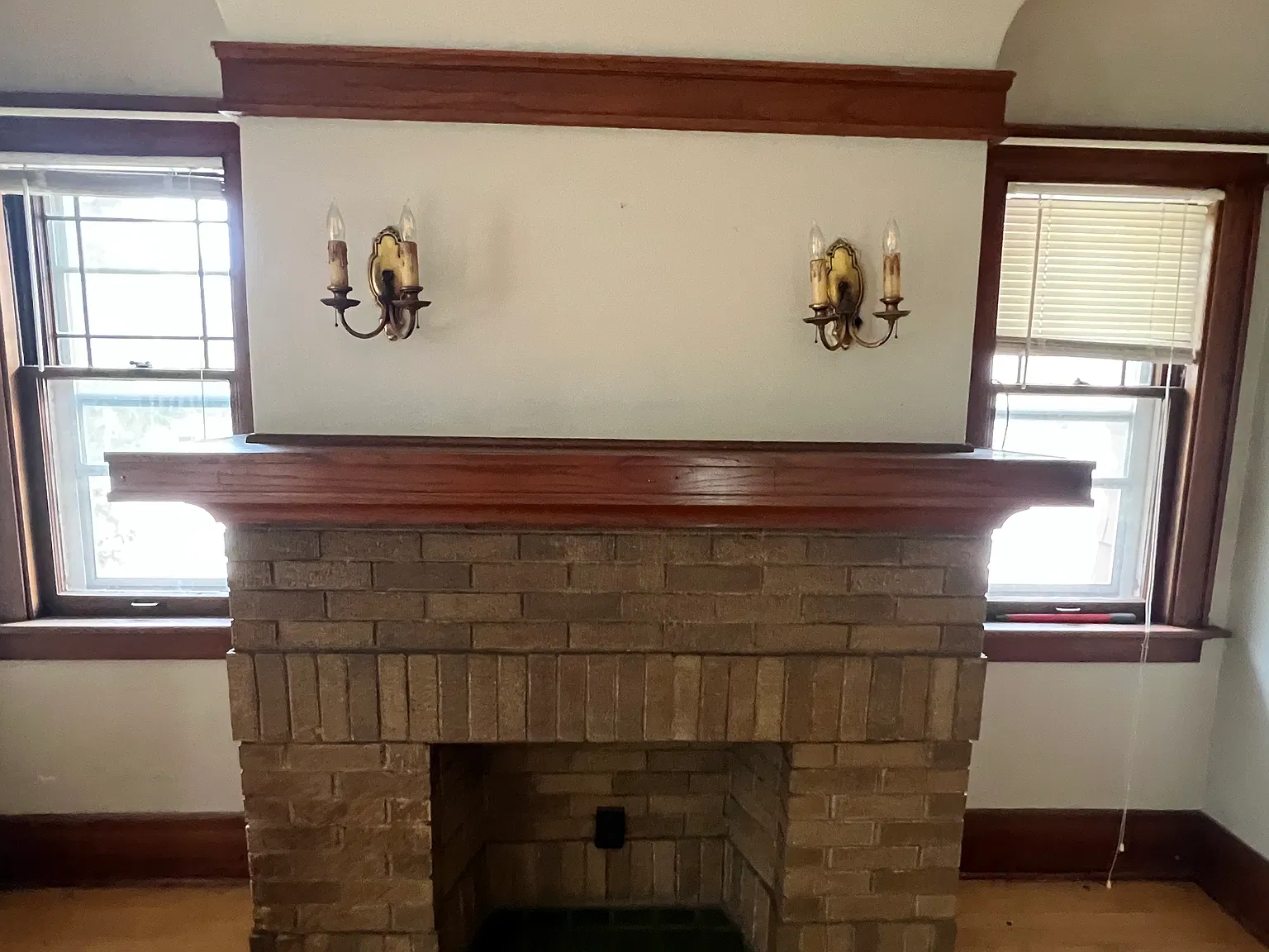 3 bed, 1300 sqft, $1,800 — Photo 3