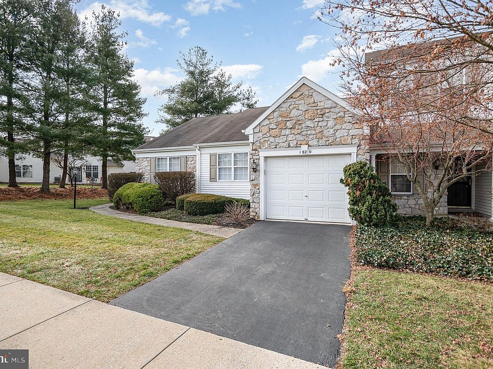 1820 Deer Run Dr, Hummelstown, PA 17036 Zillow