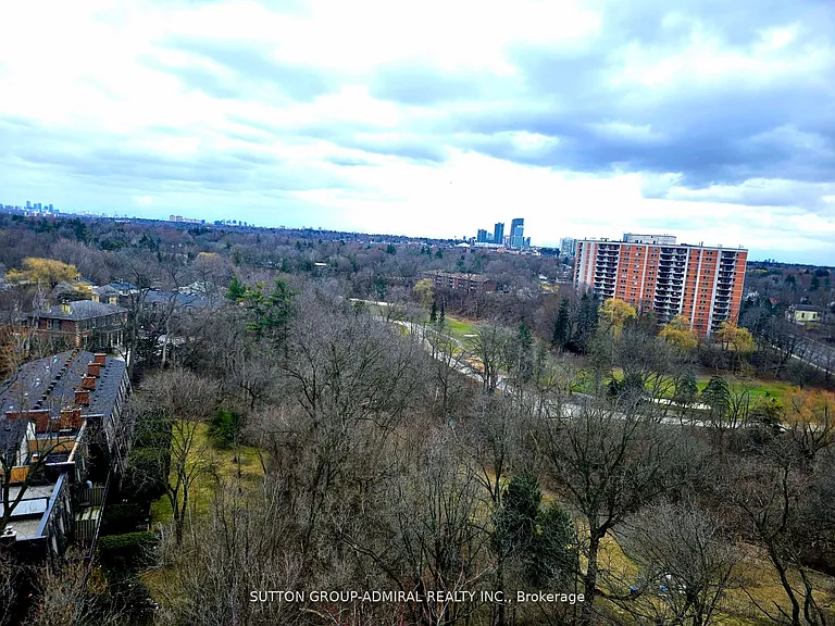 50 Inverlochy Blvd #1005 — Photo 21