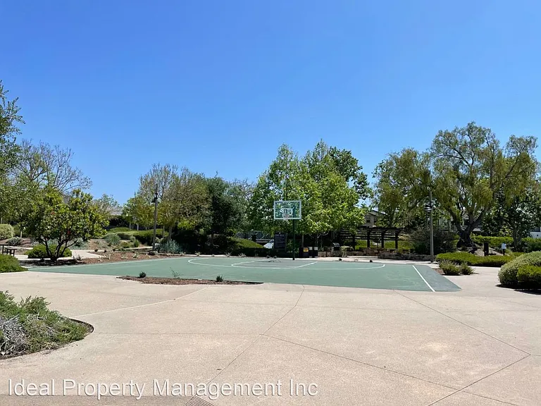 159 Fieldwood — Photo 17