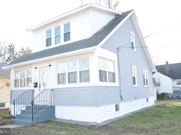 301 Laurel Ave, Woodlynne, NJ 08107