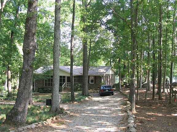 4th image of 103 Waterfront Dr