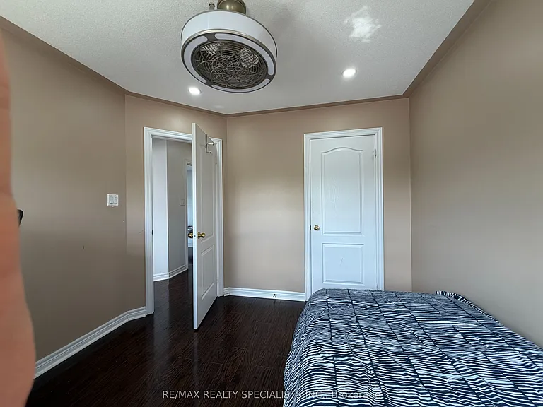 214 McCready Dr — Photo 39