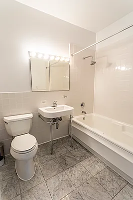 Rented by Douglas Elliman | media 20