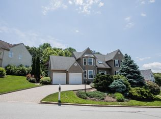 938 Garlington Cir, West Chester, PA 19380