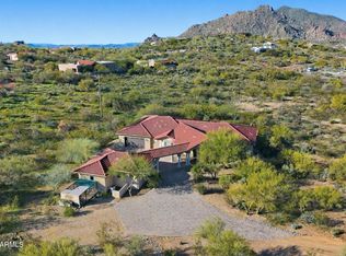 7917 E Cave Creek Rd, Carefree, AZ 85377