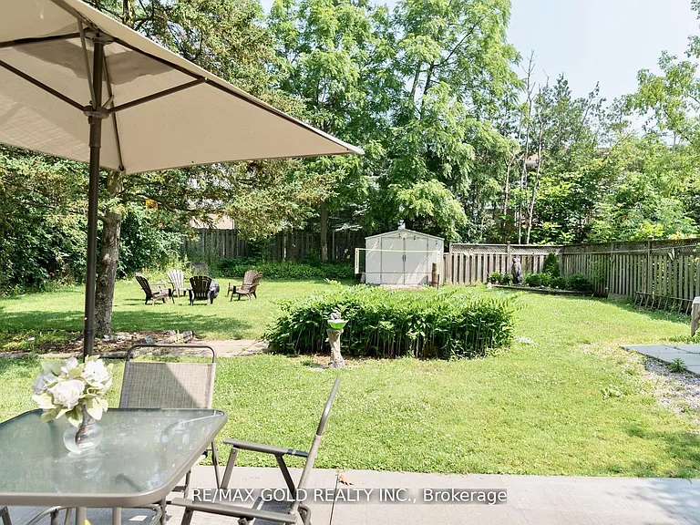 5853 McLeod Rd — Photo 13