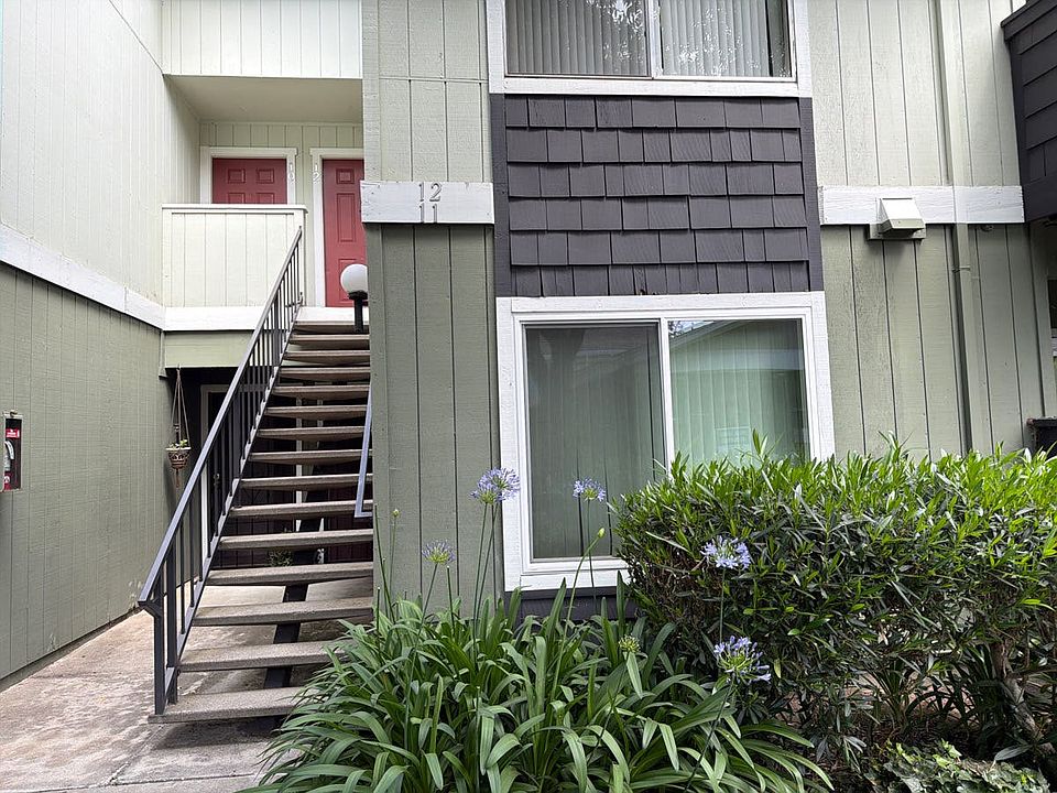 1st image of 2527 Easton Ln APT 11