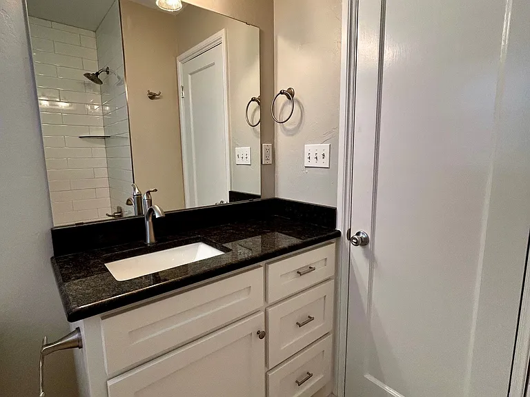 3815 N Hartford St — Photo 12