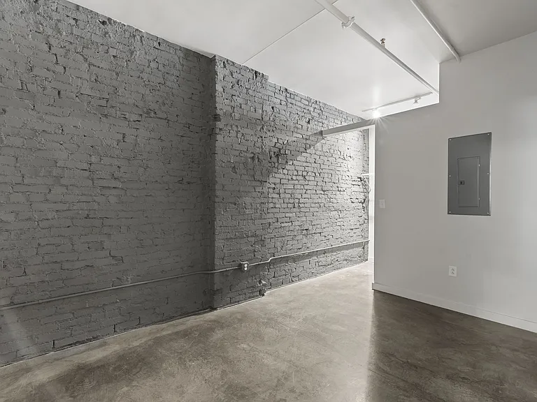 1006 Olive St #701 — Photo 15