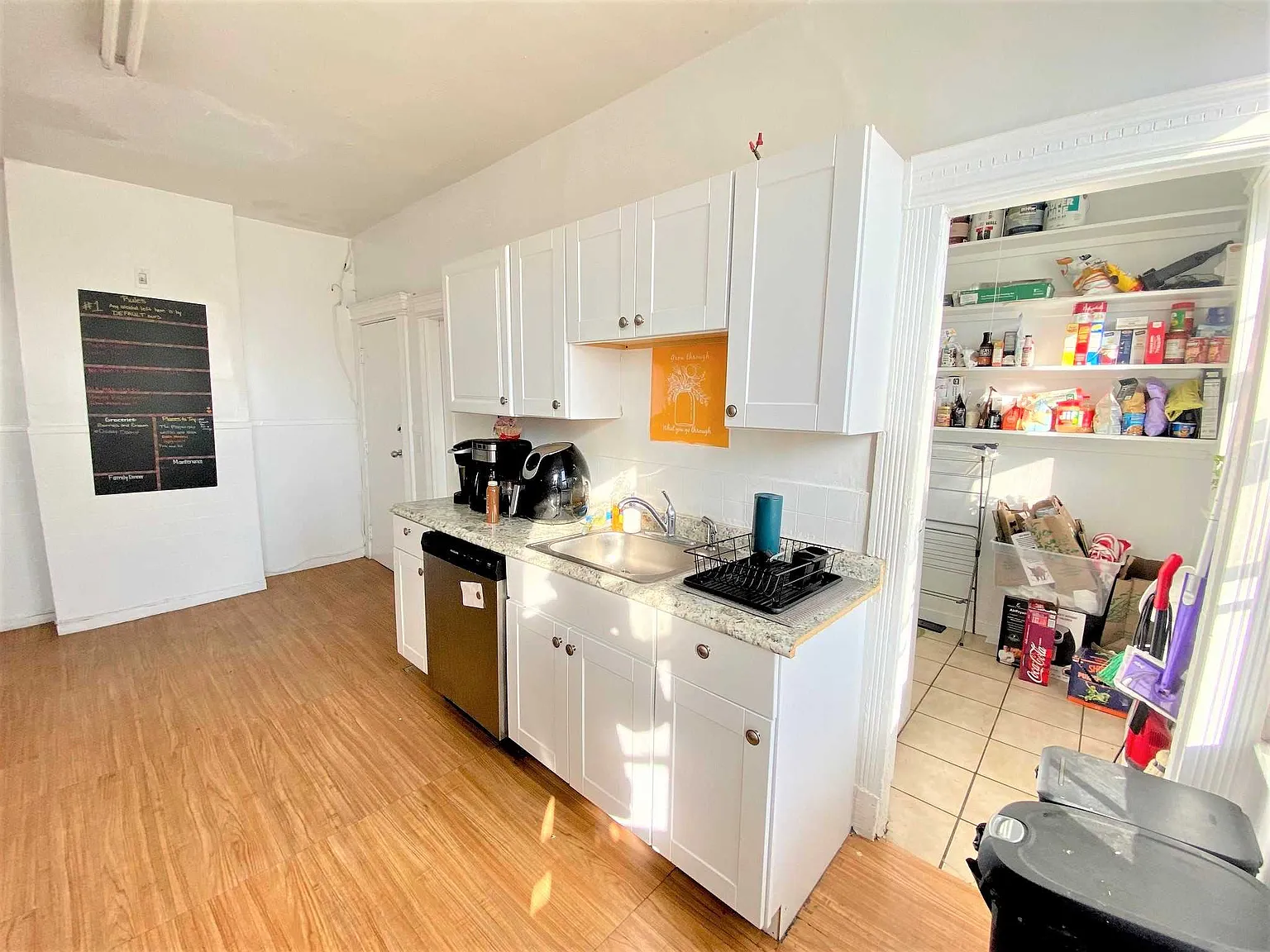 5 bed, $8,000 — Photo 3
