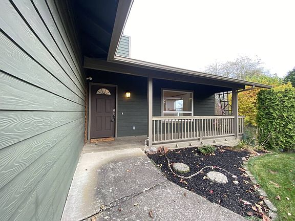3rd image of 6012 Oscar Ct
