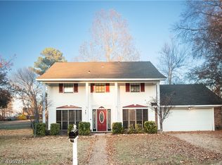 9809 Jenny Lind Rd, Fort Smith, AR 72908