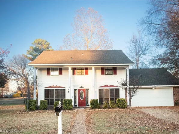 9809 Jenny Lind Rd, Fort Smith, AR 72908