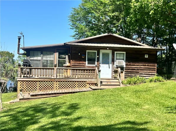 126 Bill Stringer Rd, Campti, LA 71411