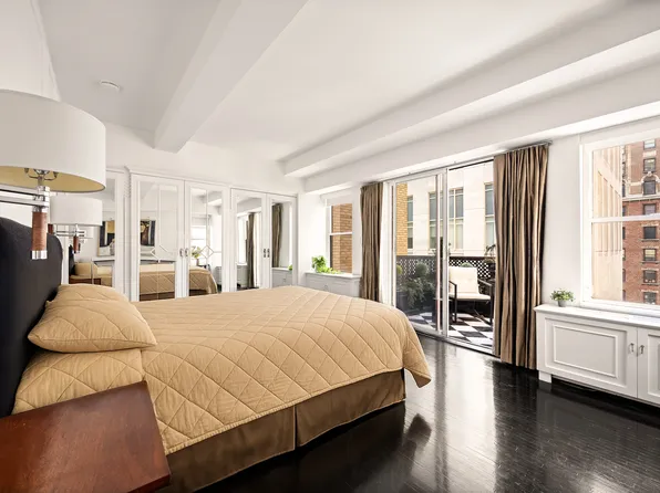 40 East 61st Street image 11 of 18