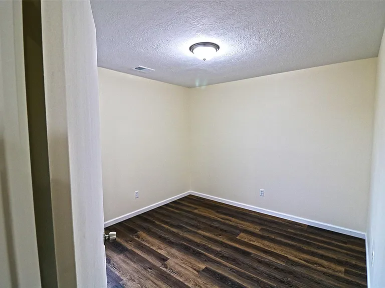 4727 Ivy Meadow Ln — Photo 2