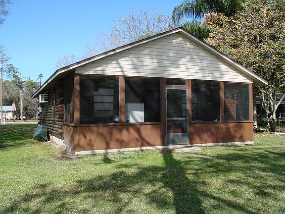 Screened Porch 