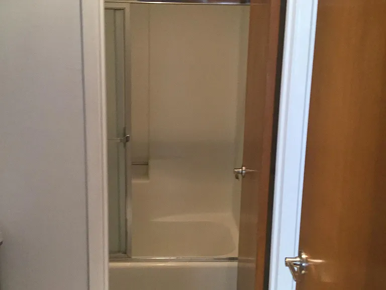 230 Park Ave #3 — Photo 5