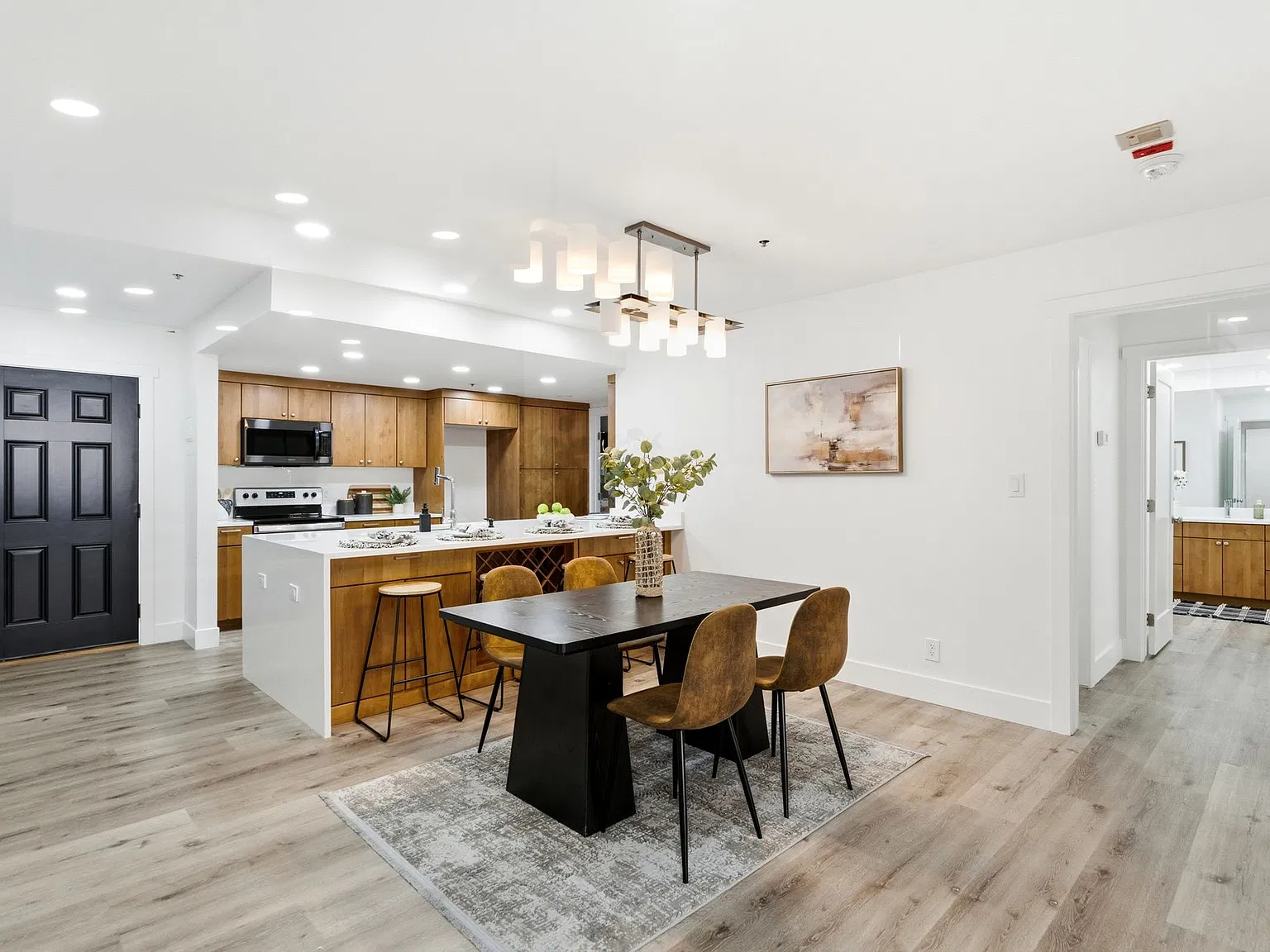 2 bed, 1510 sqft, $2,500 — Photo 3
