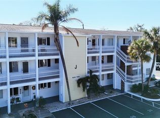 1582 Pleasant Rd #J35, Bradenton, FL 34207