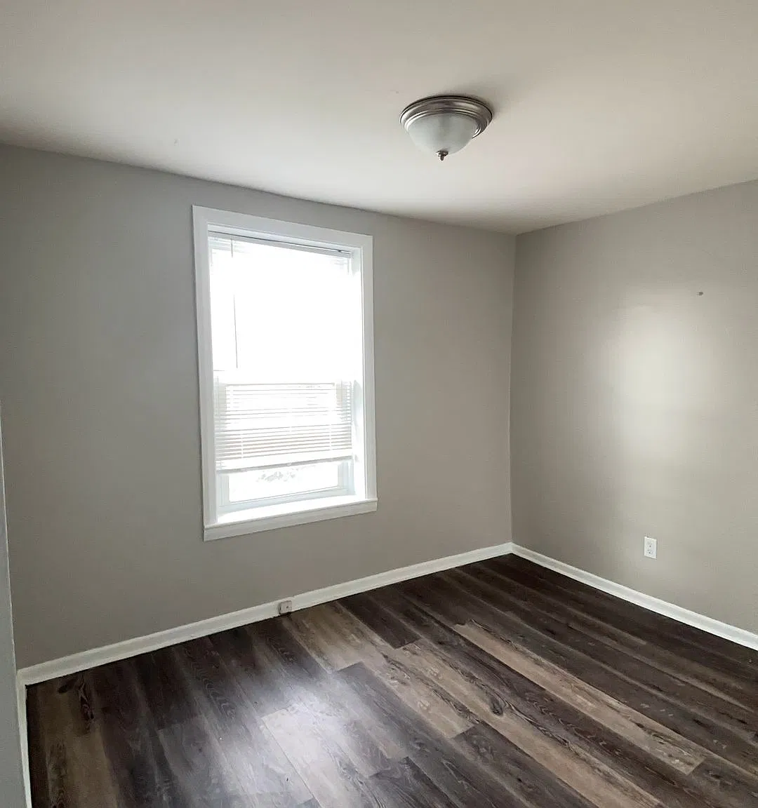 2 bed, 950 sqft, $1,650 — Photo 3