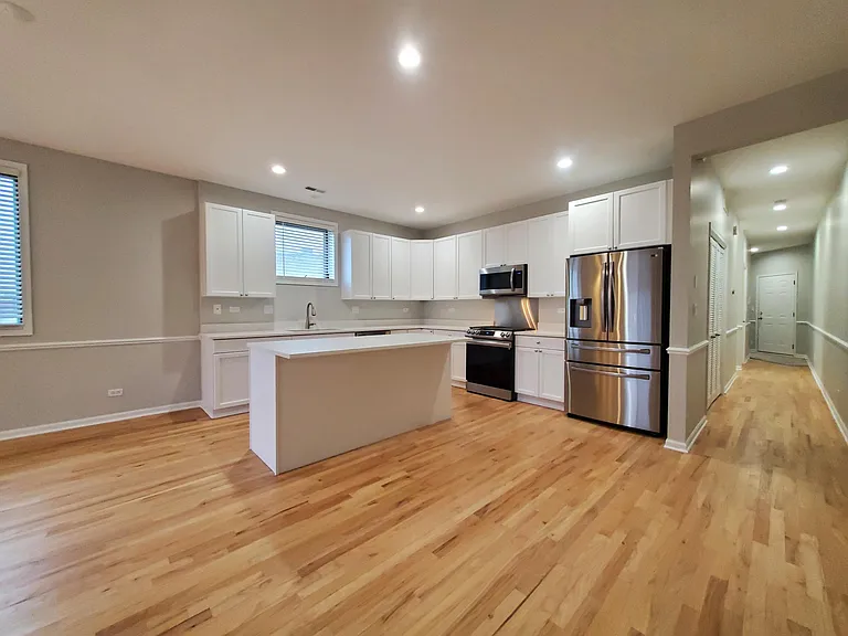 4925 S Forrestville Ave #2S — Photo 20