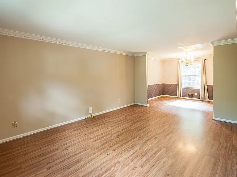 4682 Sharon Valley Ct — Photo 6