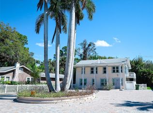 4600 Bay Shore Rd, Sarasota, FL 34234
