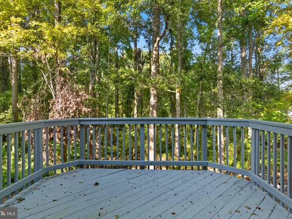 6940 Myersview Dr, Middle River, MD 21220