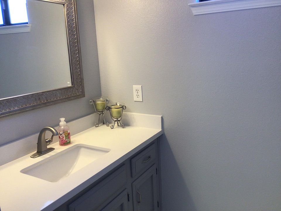 Guest half bath