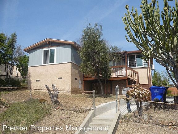 2nd image of 4064 Hilltop Dr